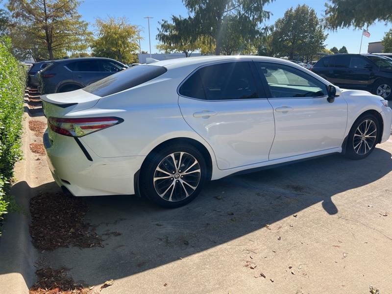Toyota Camry SE 2020 Toyota Camry SE 2020