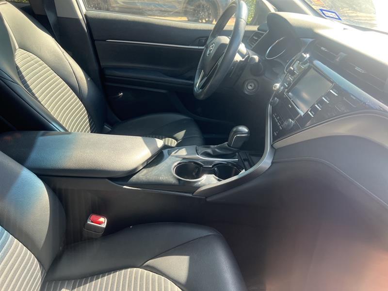 Toyota Camry SE 2020 Toyota Camry SE 2020