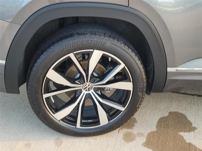 Volkswagen Atlas SEL Premium R-Line 4MOTION 2024 Volkswagen Atlas SEL Premium R-Line 4MOTION 2024