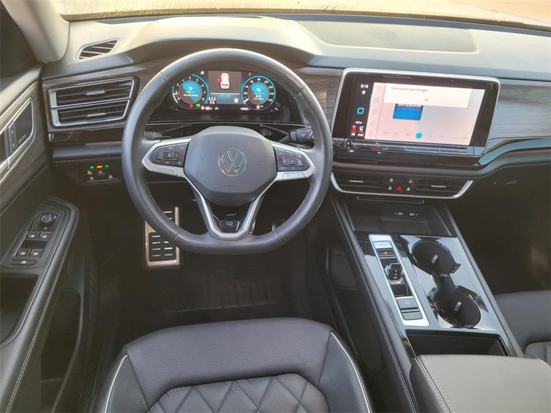 Volkswagen Atlas SEL Premium R-Line 4MOTION 2024 Volkswagen Atlas SEL Premium R-Line 4MOTION 2024