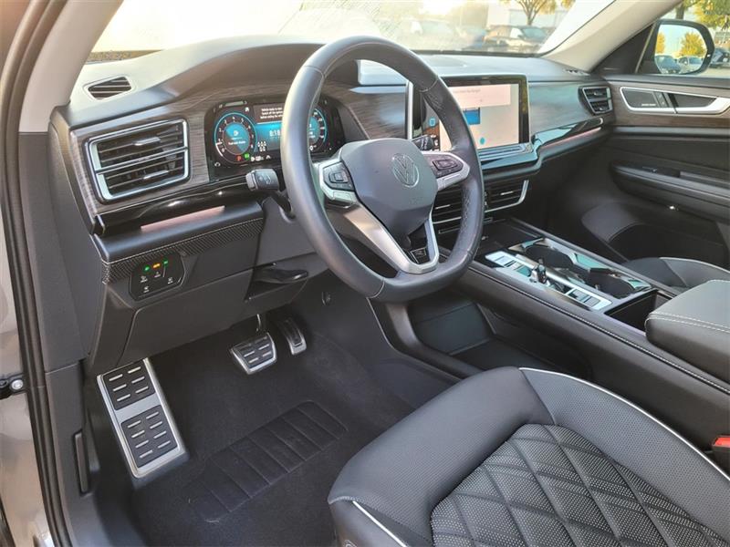 Volkswagen Atlas SEL Premium R-Line 4MOTION 2024 Volkswagen Atlas SEL Premium R-Line 4MOTION 2024