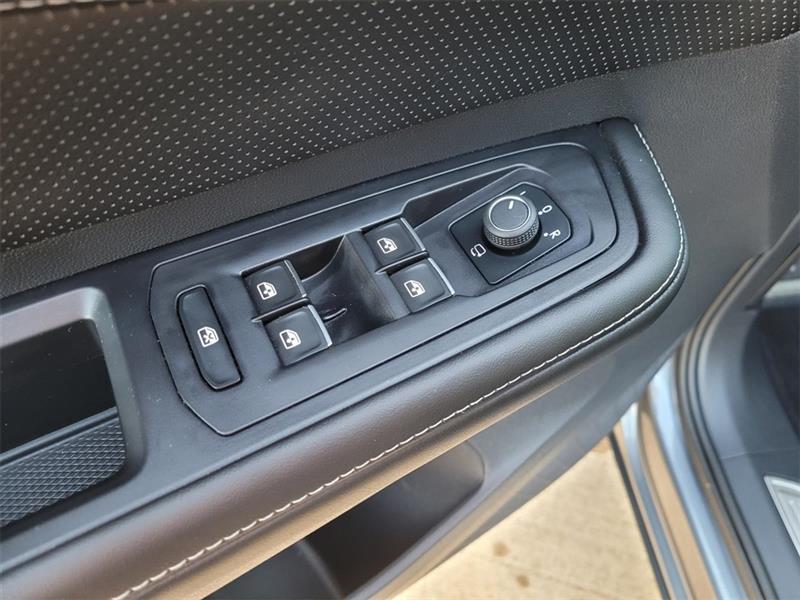 Volkswagen Atlas SEL Premium R-Line 4MOTION 2024 Volkswagen Atlas SEL Premium R-Line 4MOTION 2024