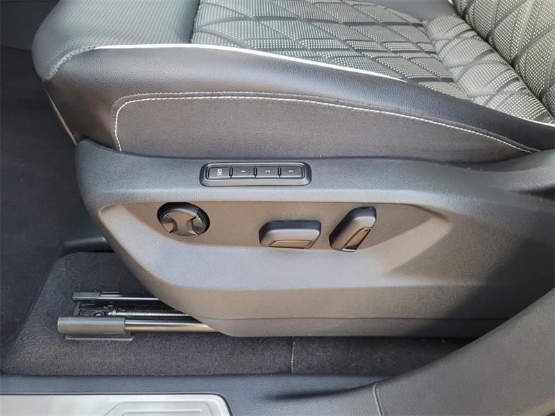 Volkswagen Atlas SEL Premium R-Line 4MOTION 2024 Volkswagen Atlas SEL Premium R-Line 4MOTION 2024