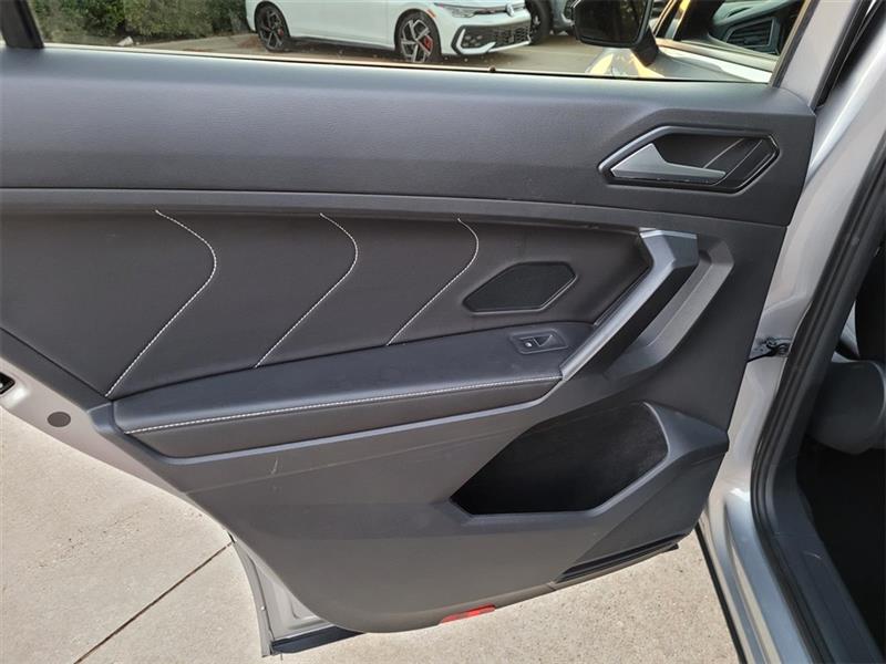 Volkswagen Tiguan SE R-Line Black 2022