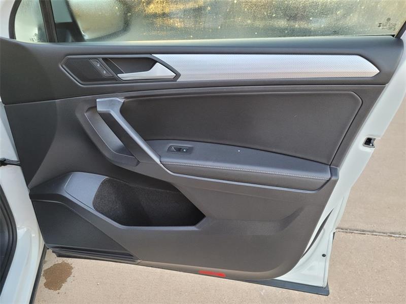 Volkswagen Tiguan S 2023