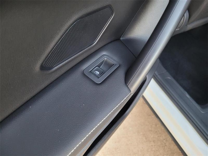 Volkswagen Tiguan S 2023