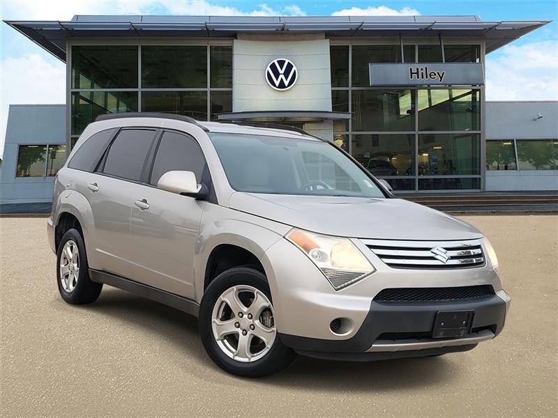 2008 Suzuki XL-7 Luxury 2-Row AWD