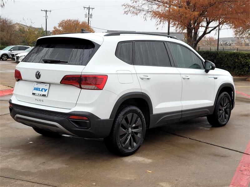 Volkswagen Taos S 2022