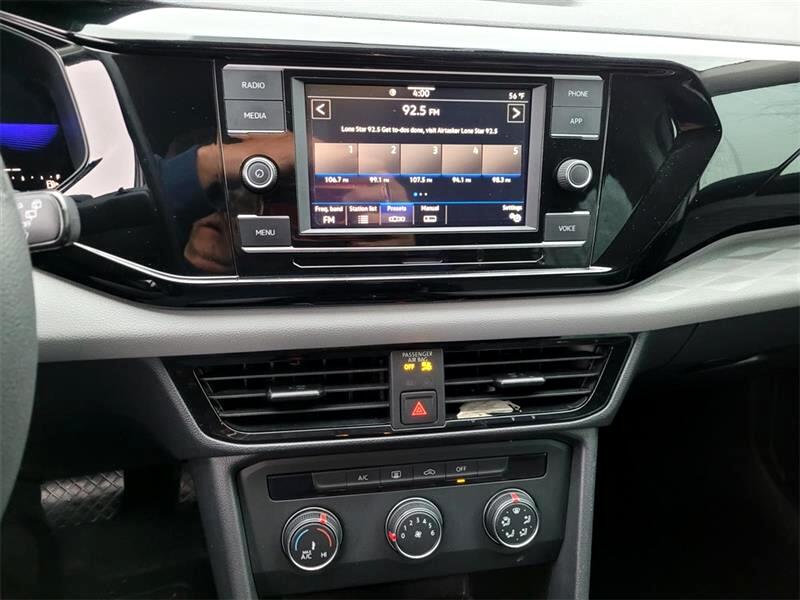 Volkswagen Taos S 2022