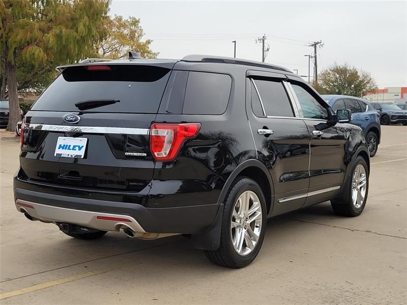 Ford Explorer XLT FWD 2016