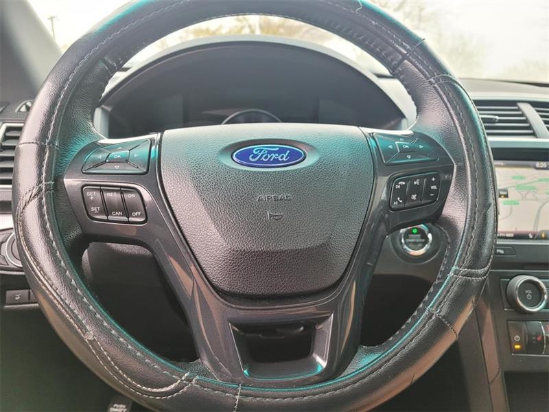 Ford Explorer XLT FWD 2016