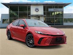 2025 Toyota Camry Hybrid 