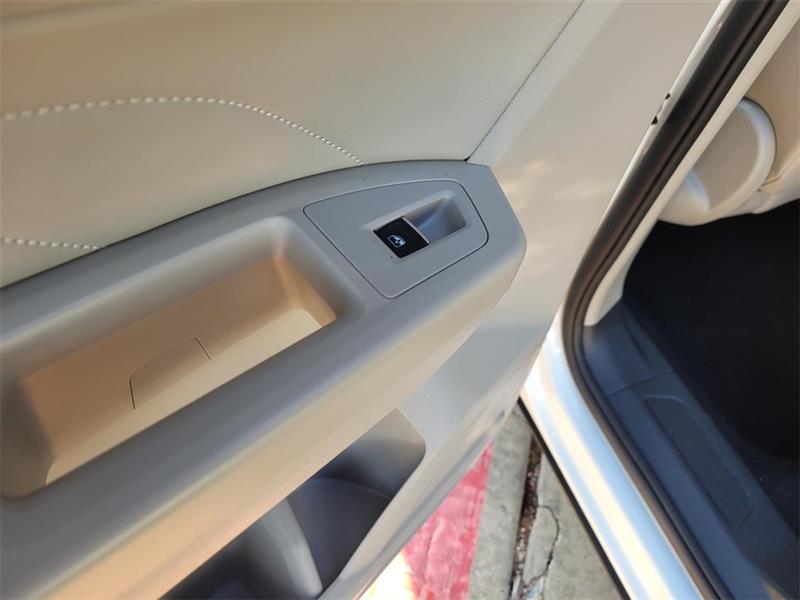 Volkswagen Atlas V6 SE w/Technology 2021