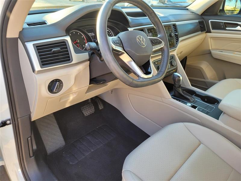 Volkswagen Atlas V6 SE w/Technology 2021