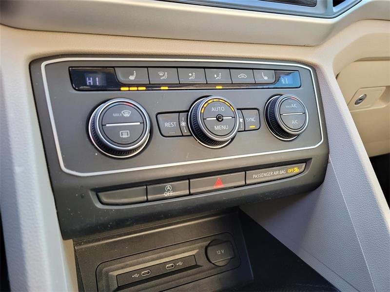 Volkswagen Atlas V6 SE w/Technology 2021