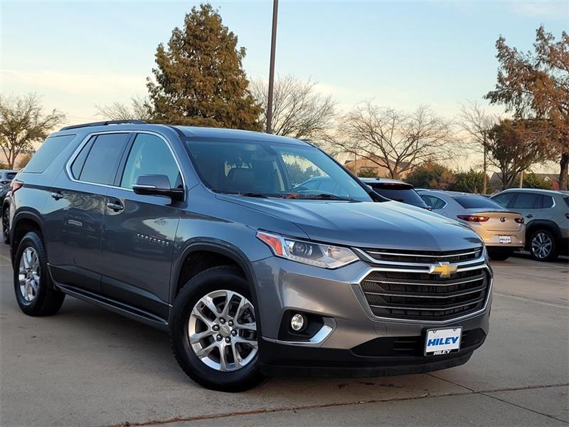 2020 Chevrolet Traverse LT Leather FWD
