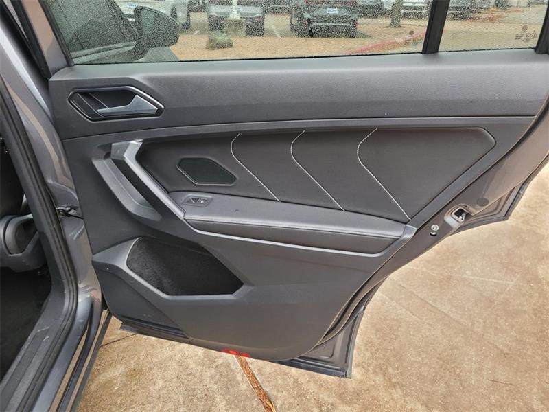 Volkswagen Tiguan SE R-Line Black 2023