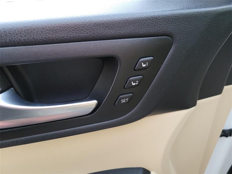 Toyota Highlander Limited FWD V6 2019