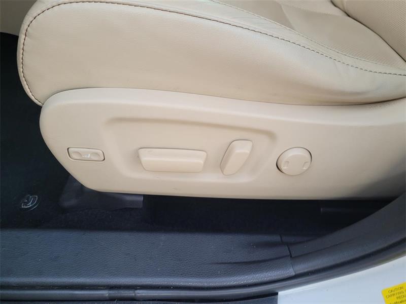 Toyota Highlander Limited FWD V6 2019