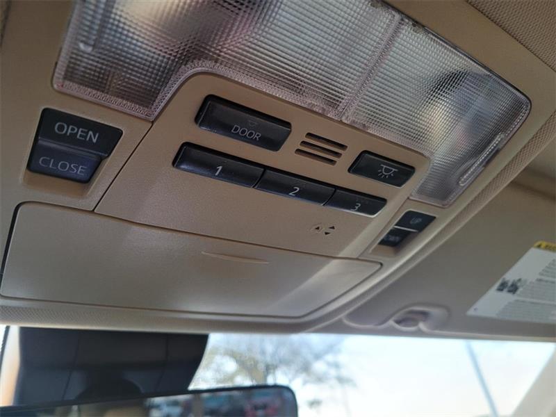 Toyota Highlander Limited FWD V6 2019