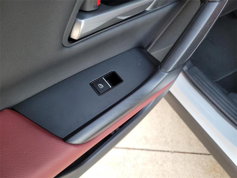 Mazda CX-50 Hybrid Premium 2025