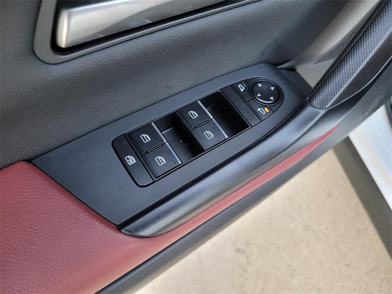 Mazda CX-50 Hybrid Premium 2025