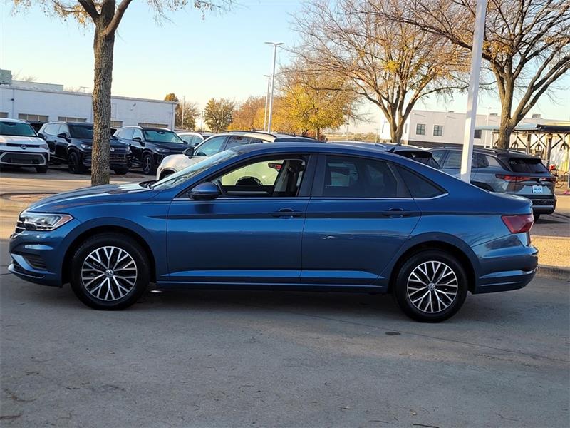 Volkswagen Jetta 1.4T S 8A 2021