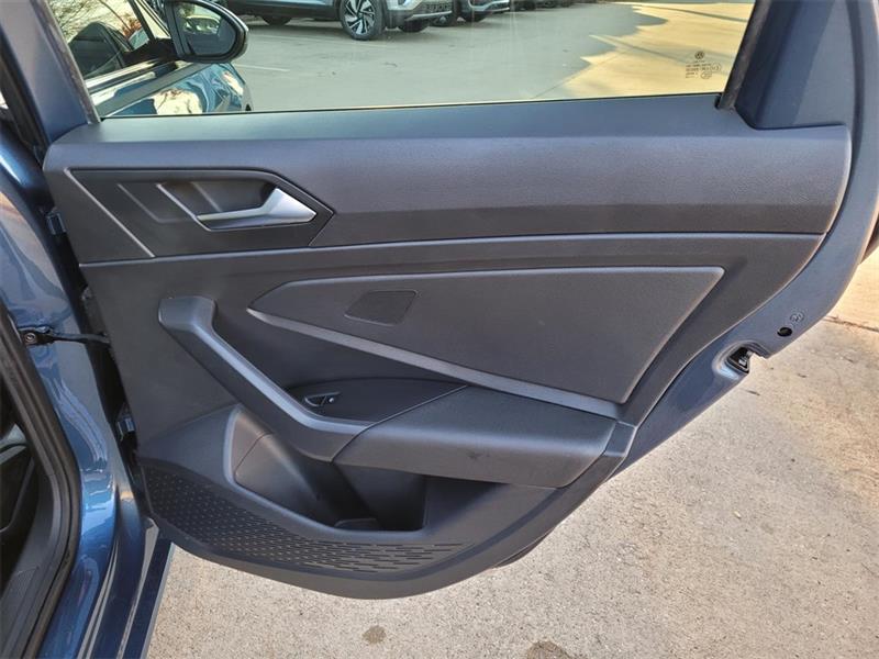 Volkswagen Jetta 1.4T S 8A 2021