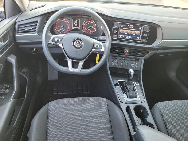 Volkswagen Jetta 1.4T S 8A 2021