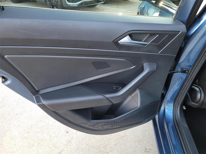 Volkswagen Jetta 1.4T S 8A 2021