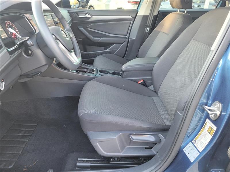 Volkswagen Jetta 1.4T S 8A 2021