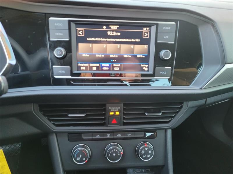 Volkswagen Jetta 1.4T S 8A 2021