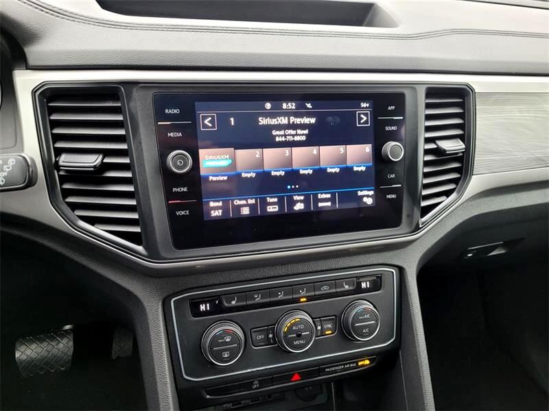 Volkswagen Atlas Cross Sport V6 SE w/Technology 4MOTION 2020