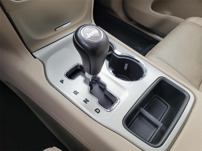 Jeep Grand Cherokee Limited 2WD 2013