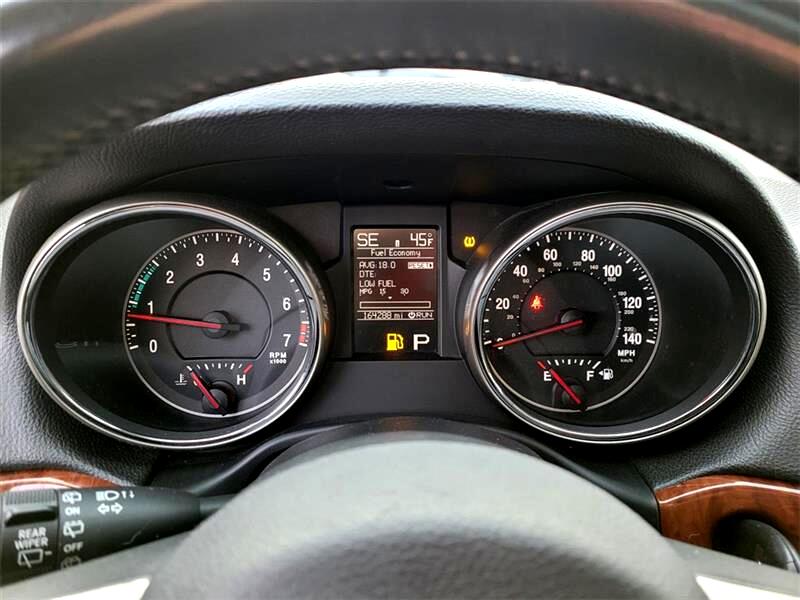 Jeep Grand Cherokee Limited 2WD 2013