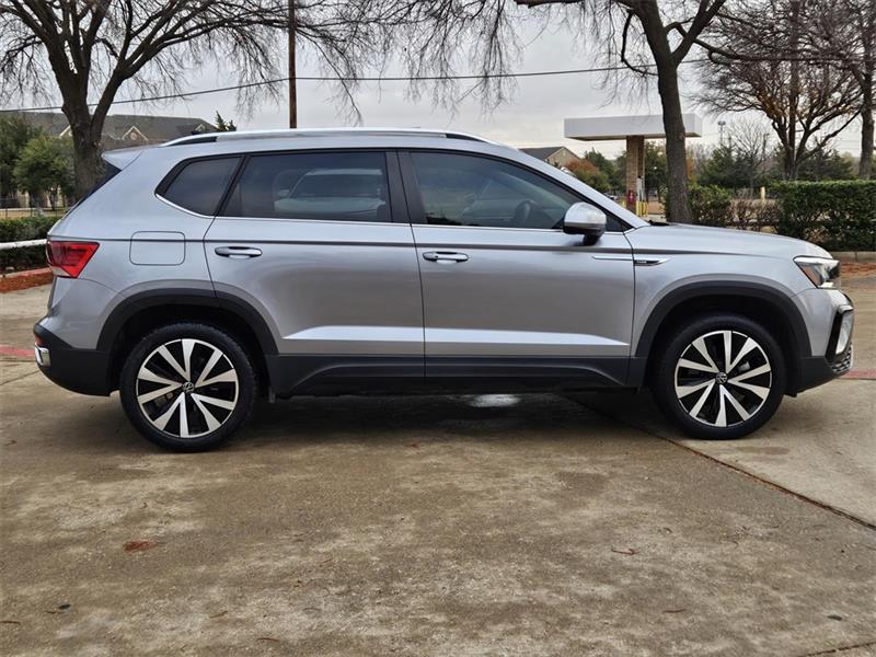 Volkswagen Taos SE 2023