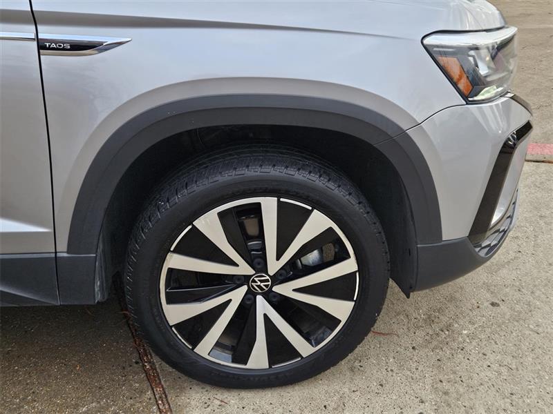 Volkswagen Taos SE 2023