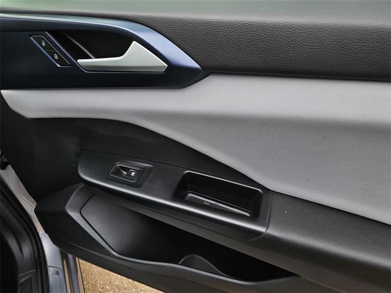 Volkswagen Taos SE 2023