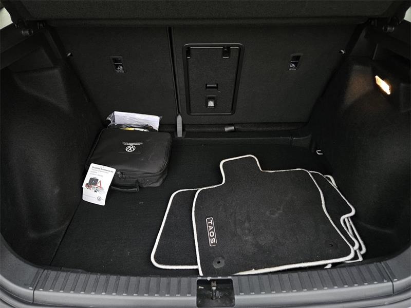 Volkswagen Taos SE 2023