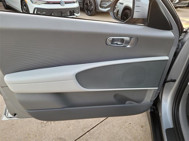 Hyundai Ioniq 6 SEL 2024