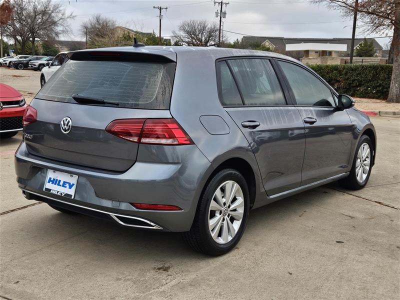 Volkswagen Golf TSI 8A 2021