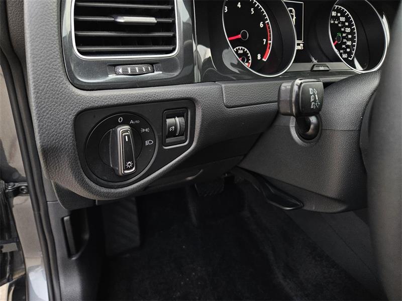 Volkswagen Golf TSI 8A 2021