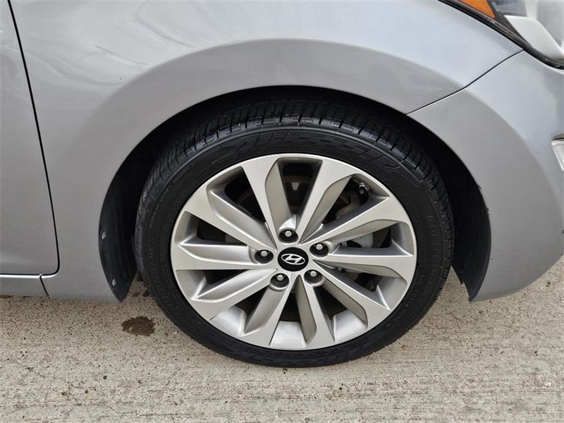 Hyundai Elantra SE 6AT 2016