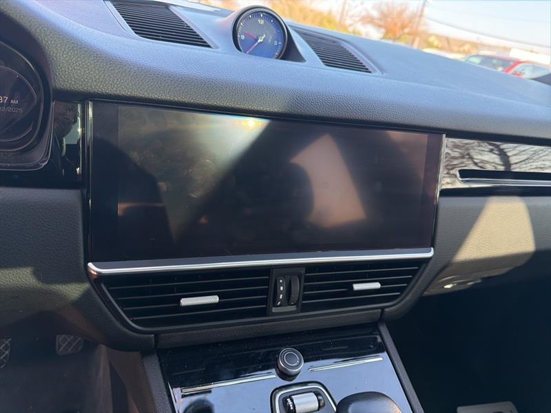 Porsche Cayenne Base 2021