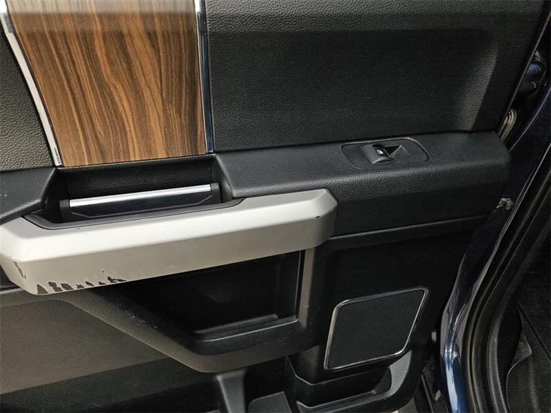 Ford F-150 XL SuperCrew 5.5-ft. Bed 4WD 2015