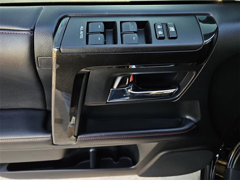 Toyota 4Runner SR5 4WD 2019