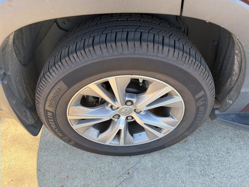 Toyota Highlander LE FWD V6 2015