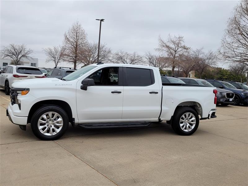 Chevrolet Silverado 1500 Custom Crew Cab 2WD 2024