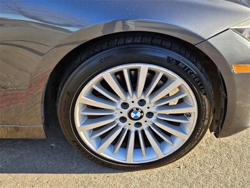 BMW 3-Series 328i Sedan 2013