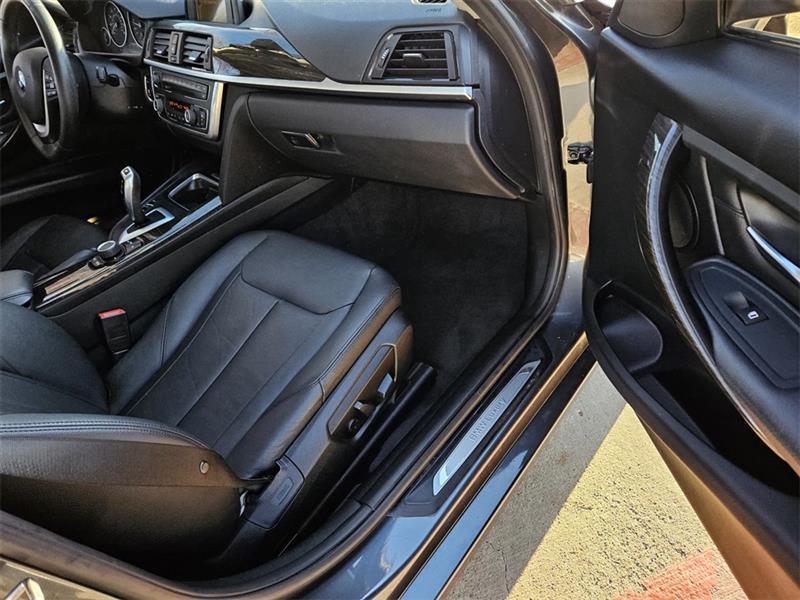 BMW 3-Series 328i Sedan 2013